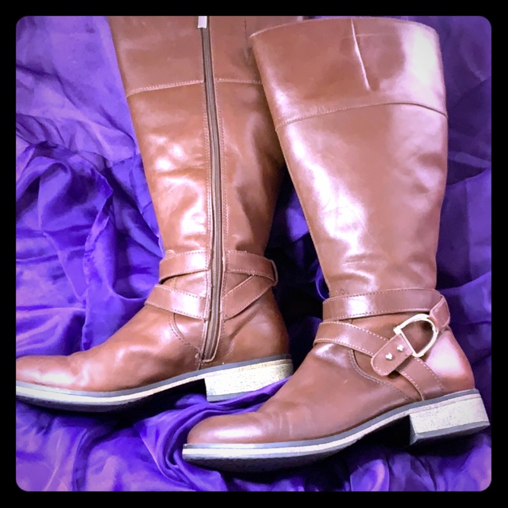 Bandolino brown riding boot 7.5 wide calf